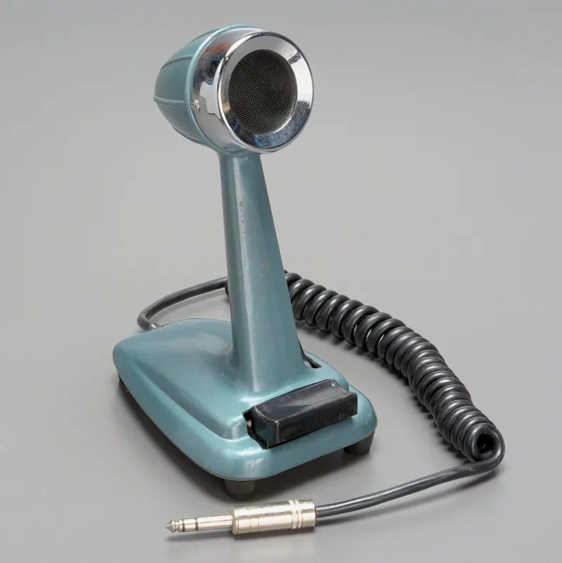 Desk Microphones - Radio Transceivers