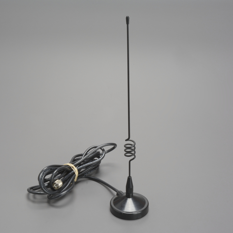 Vehicle Antennas