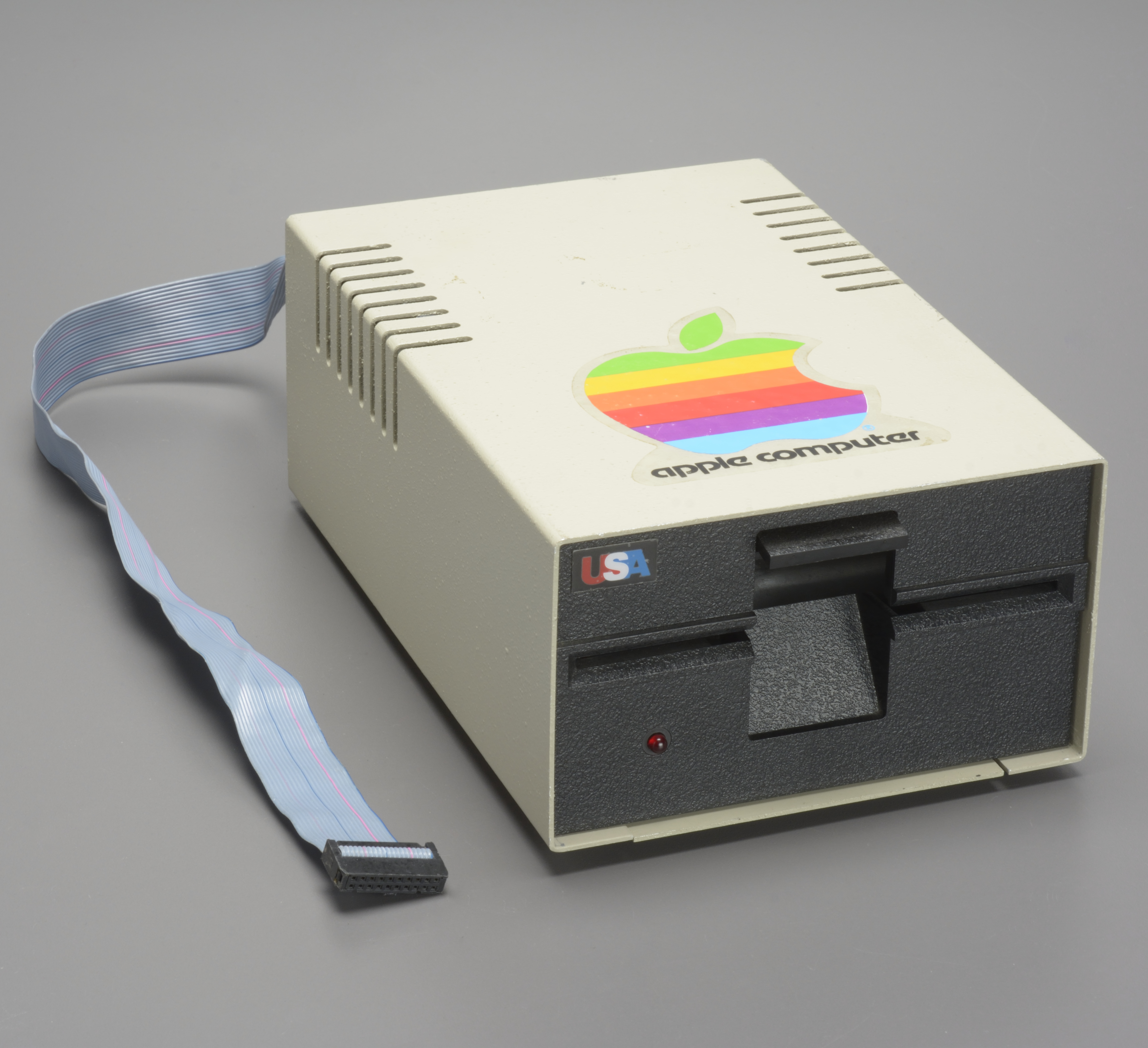 APPLE PC Floppy Drives